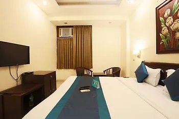 Fabhotel Phase 2 Sahara Mall Gurgaon Hotel